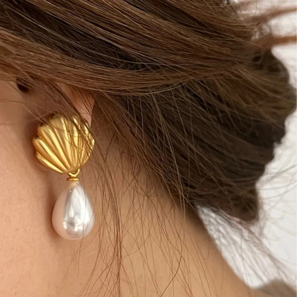 Frosted Shell Pearl Dangle Earrings