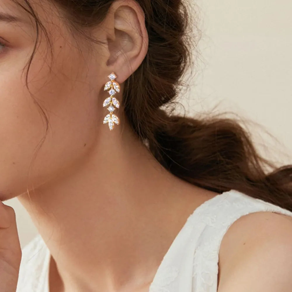925 Sterling Silver Sparkala™ Leaf Earrings