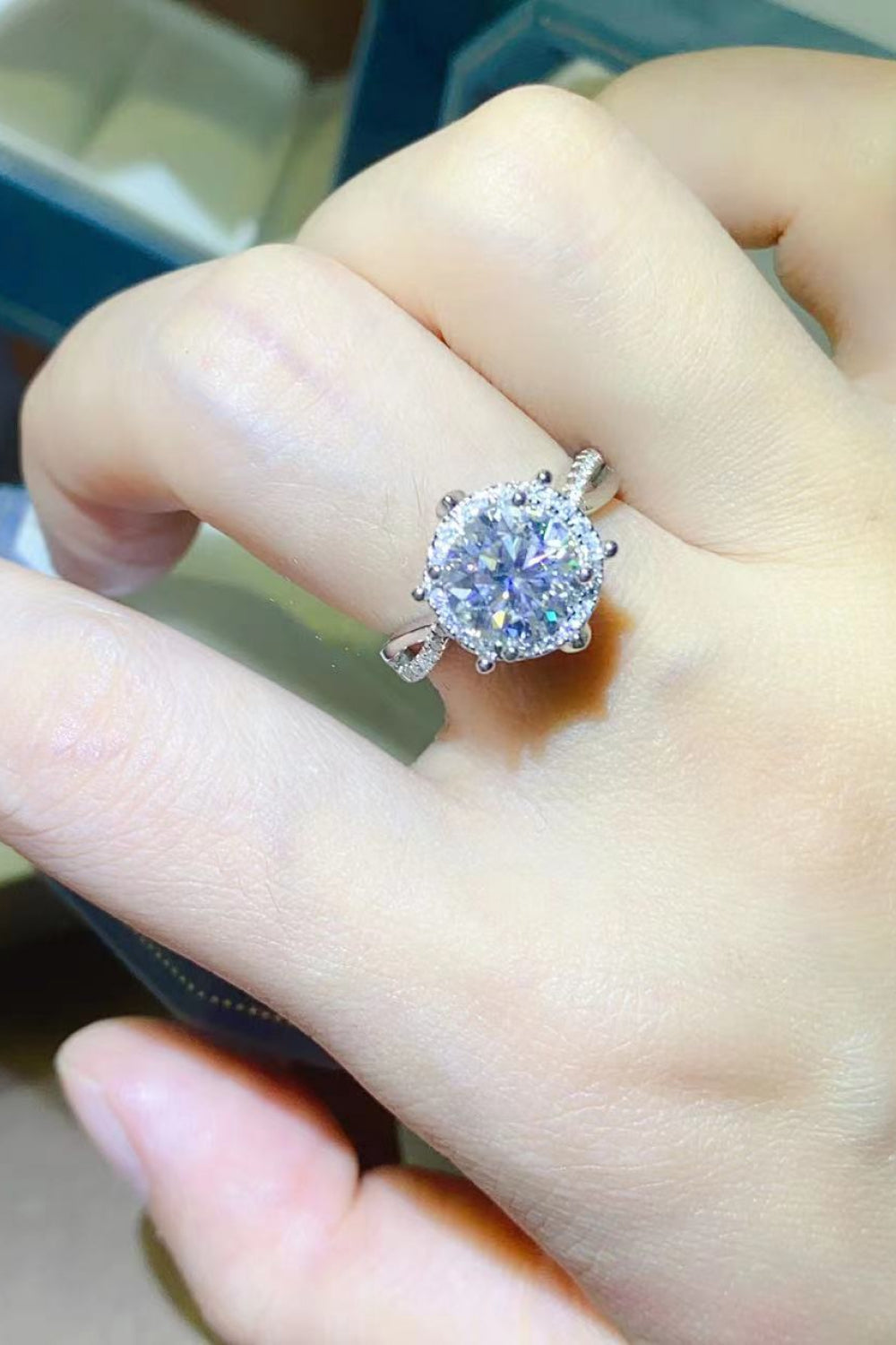 2 Carat Brilliant Round Cut Sparkala™ Platinum Over Pure Sterling Silver Ring