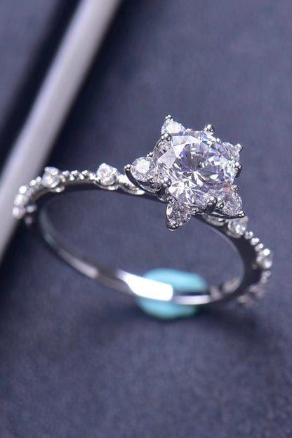 1 Carat Brilliant Round Cut Sparkala™ 6-Prong Ring