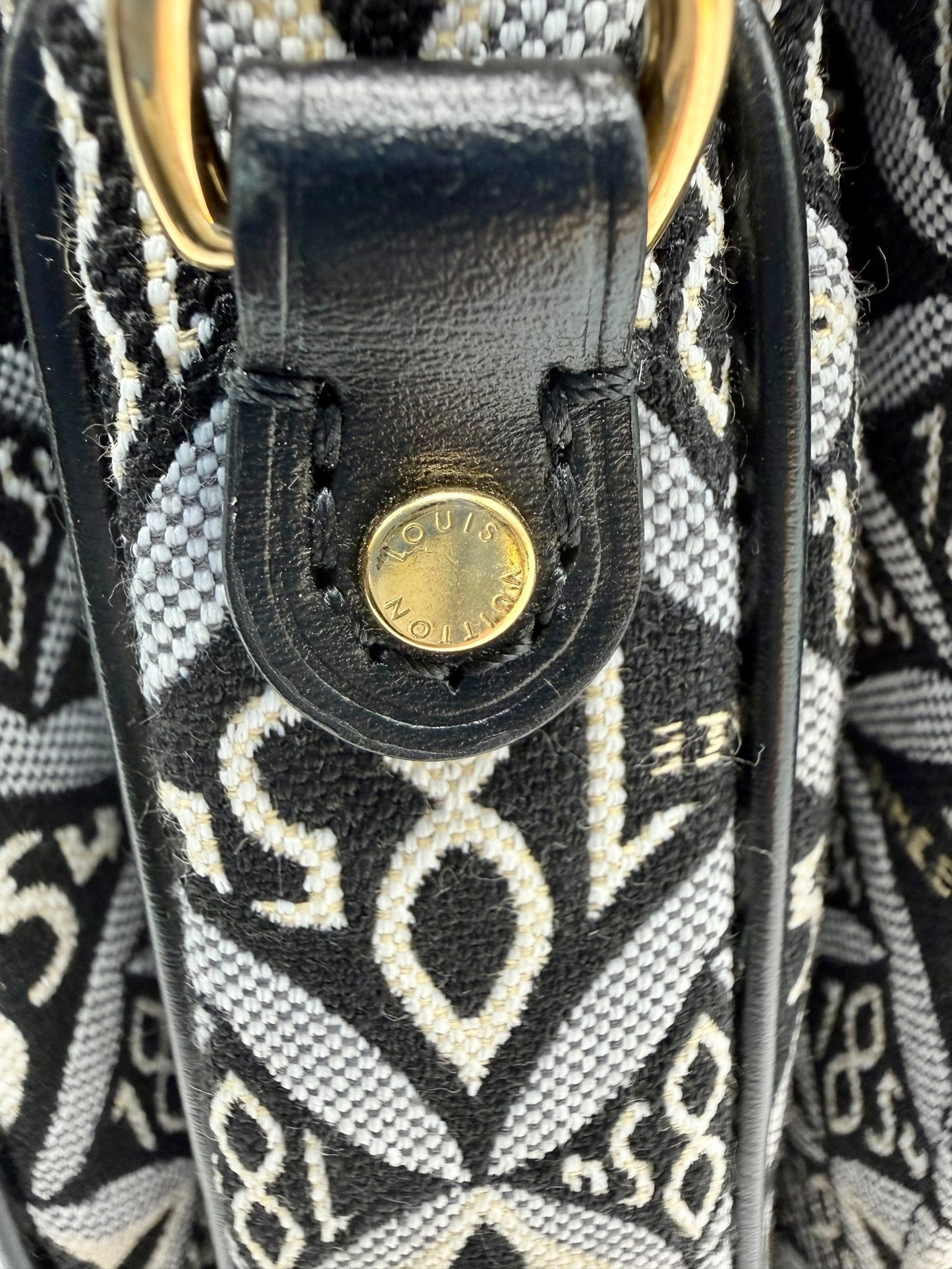 Louis Vuitton Limited Edition "Since 1854" Pochette Métis – Black Jacquard & Leather