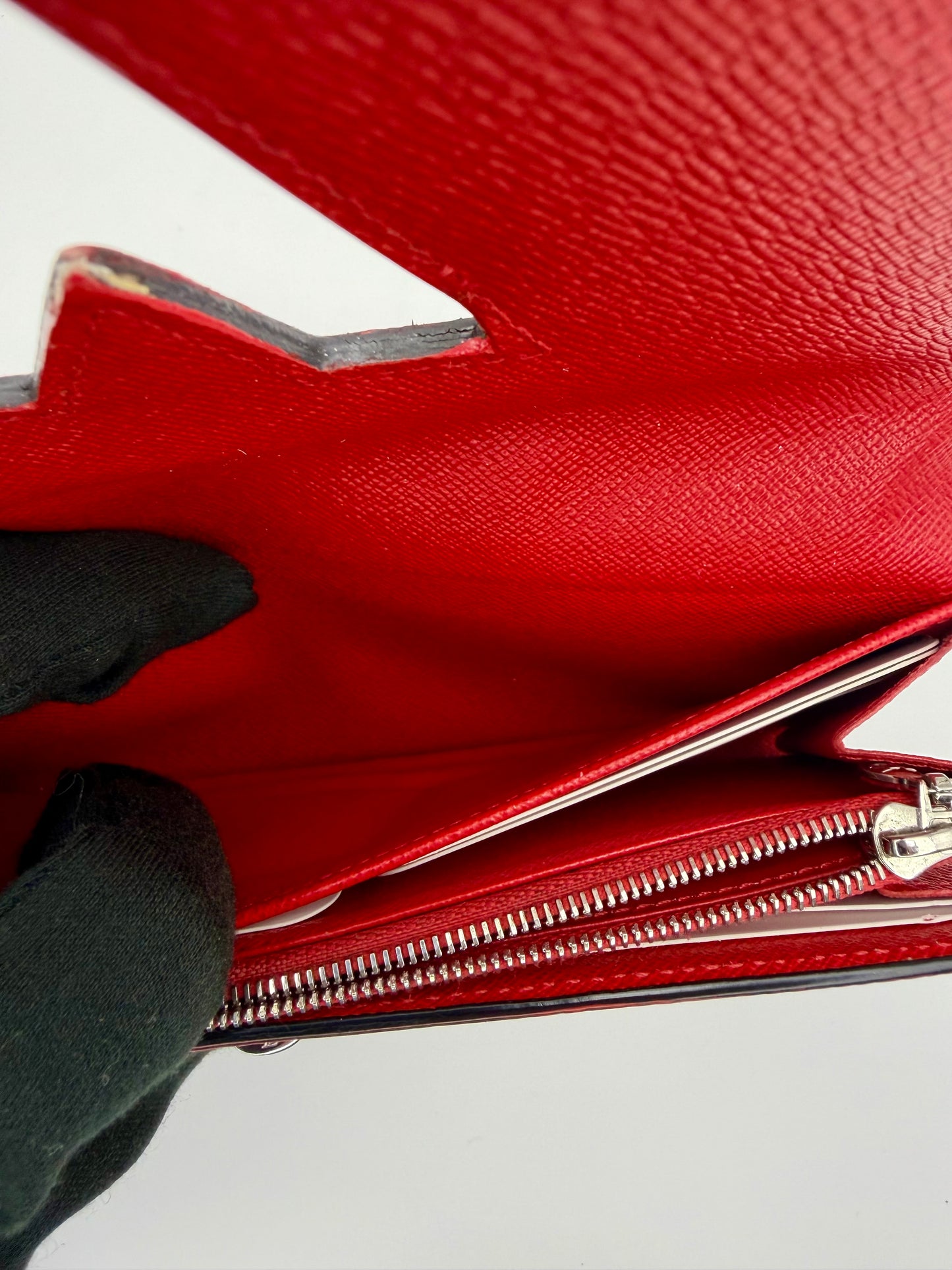 Louis Vuitton Red Epi Leather Twist Wallet Silver Hardware - Authentic, Preloved