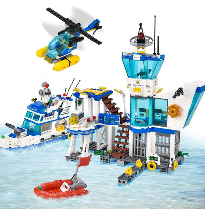 City Police Station Building Set - 850 Pieces with Military Helicopter, Boats & Cruiser - STEM Learning Construction Toy Gift for Kids Ages 6+
