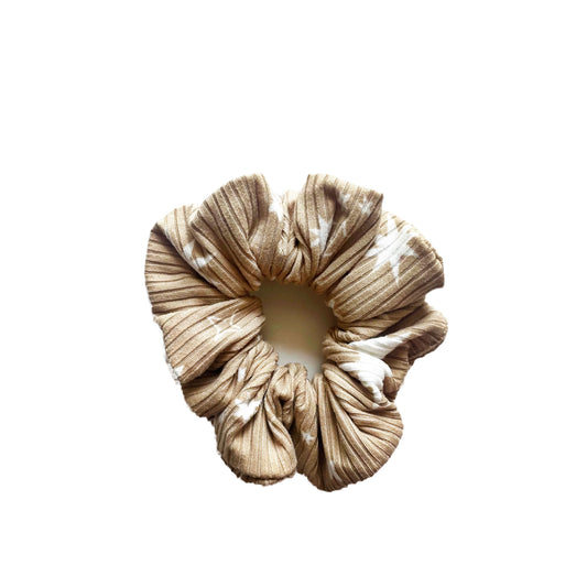 Tan Star Ribbed Knit Scrunchie