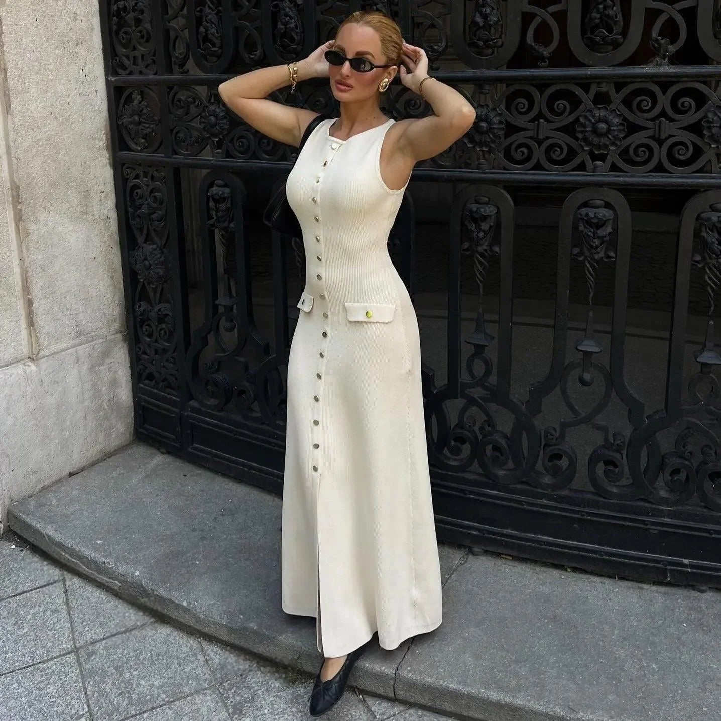 Albion Sleeveless Buttoned White Maxi Dress
