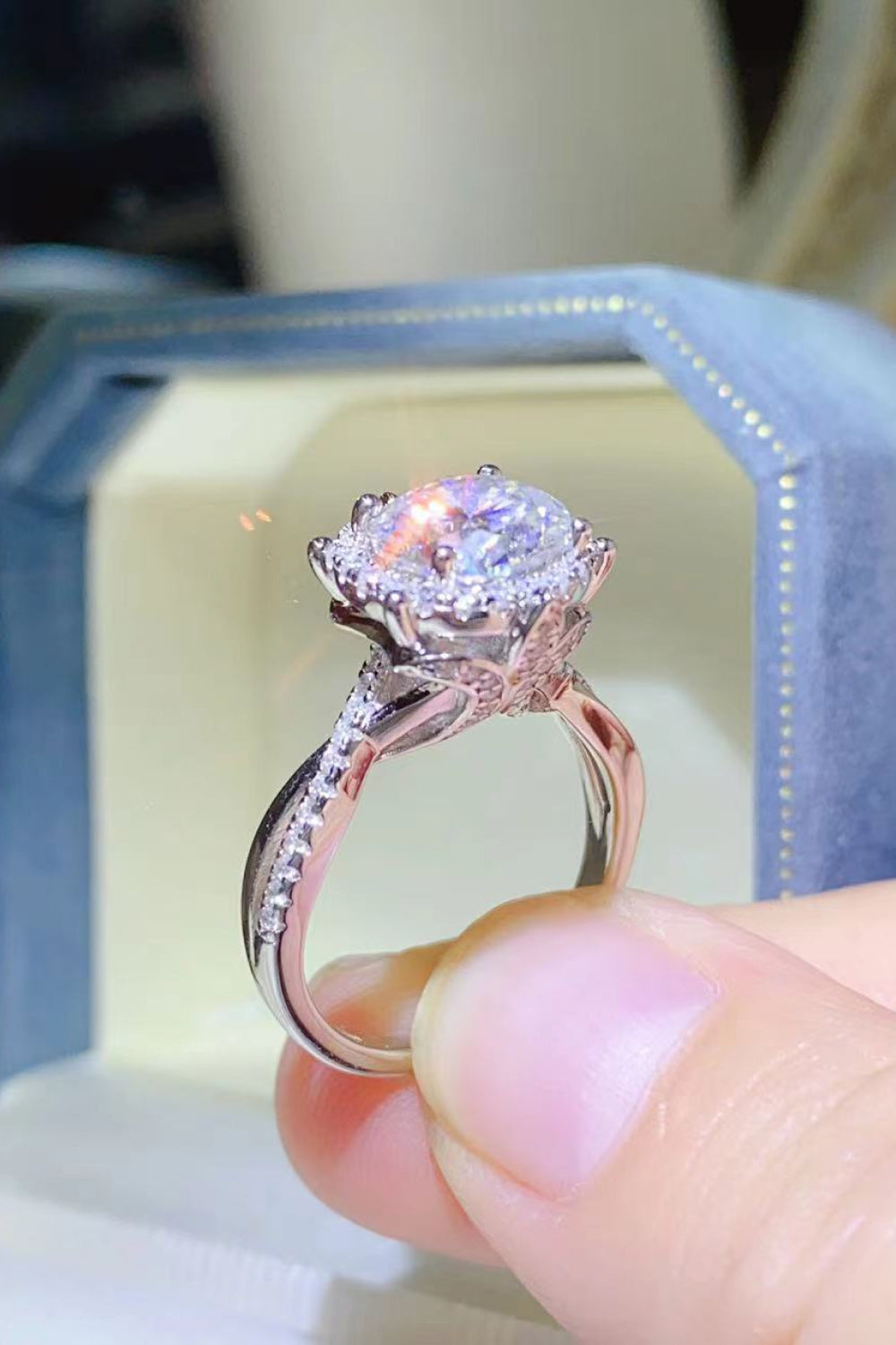 2 Carat Brilliant Round Cut Sparkala™ Platinum Over Pure Sterling Silver Ring