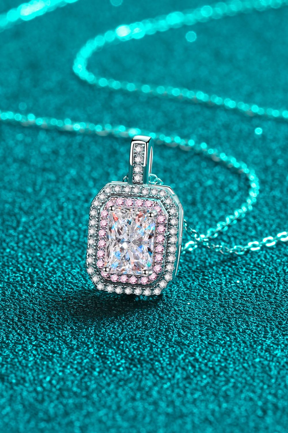 1 Carat Sparkala™ Geometric Pendant Chain Necklace (Platinum-Plated Fine Silver)