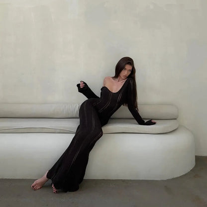 Juno Black Knitted Long-Sleeved Maxi Dress