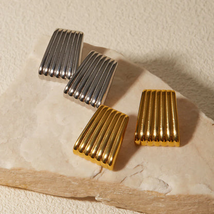 Sand Dunes Ribbed Earrings